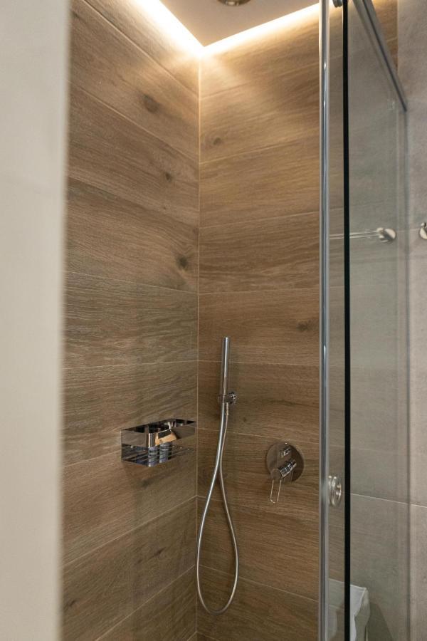 Billmar Luxury Apartment In The Center Of Гитион Экстерьер фото