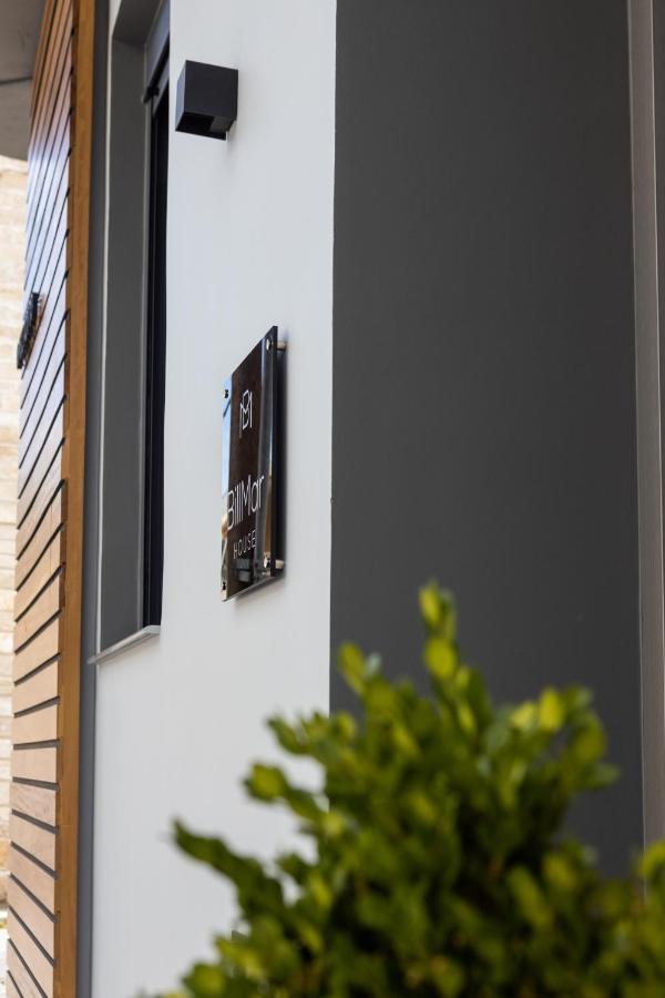Billmar Luxury Apartment In The Center Of Гитион Экстерьер фото